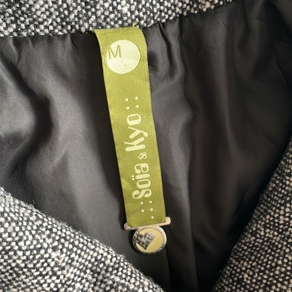 SOIA & Kyo Wool Blend Tweed Coat Size Medium - Picture 2 of 10